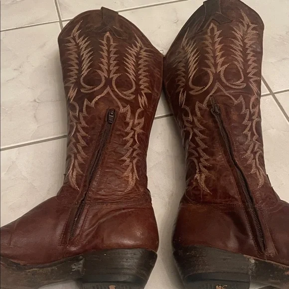 Old Gringo Brown Heeled Boots - Picture 5 of 6